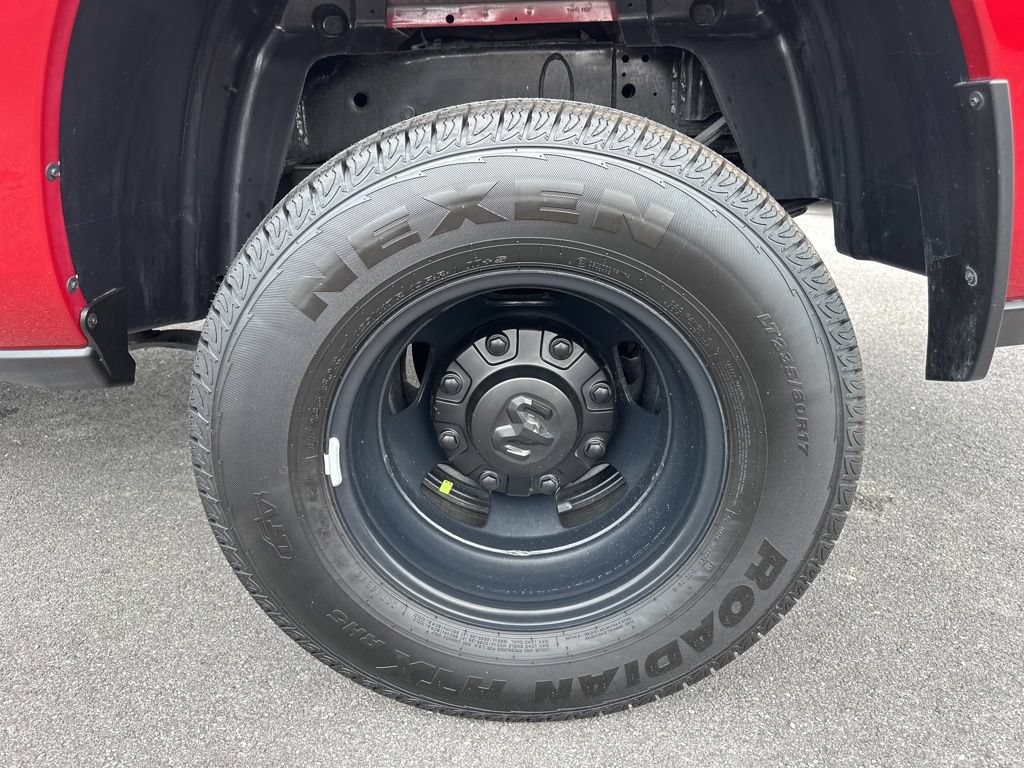 New 2026 RAM 3500 Tradesman AWD/4WD image 12