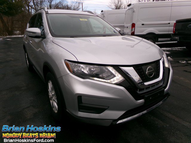 Used 2017 Nissan Rogue SV