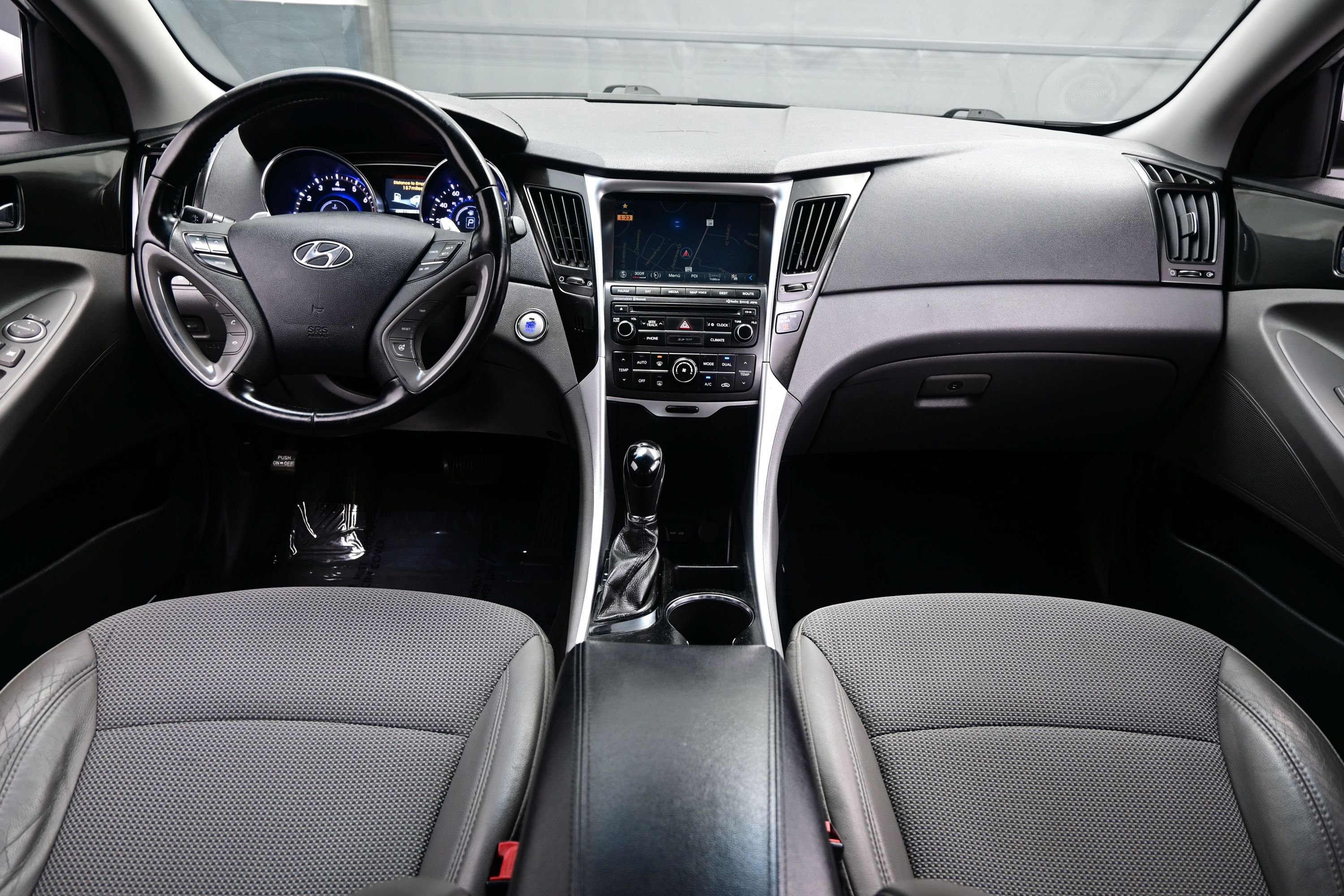 Used 2014 Hyundai Sonata SE w/ Premium Package 03 FWD image 15