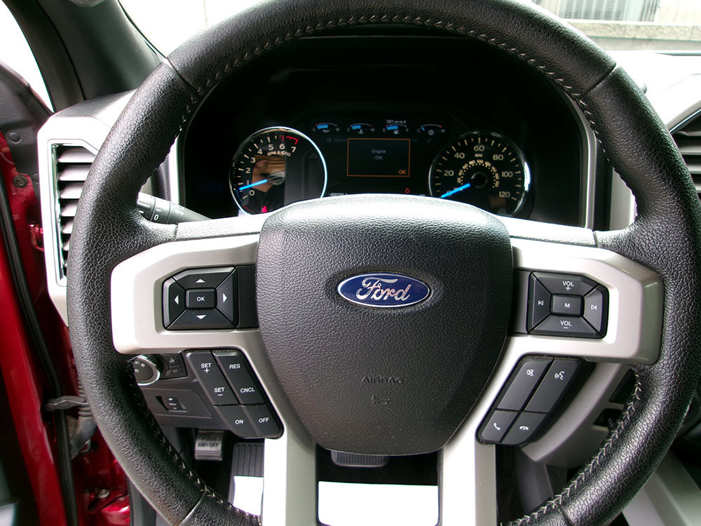 Used 2016 Ford F150 Lariat w/ Equipment Group 502A Luxury AWD/4WD image 21