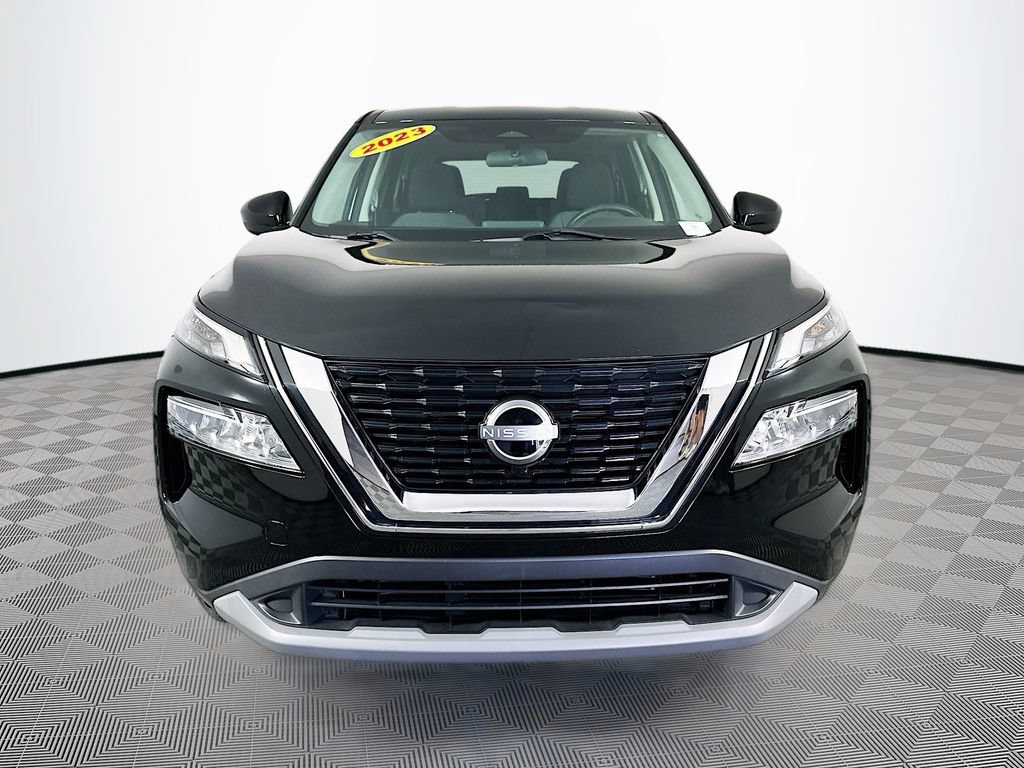Certified 2023 Nissan Rogue SV AWD/4WD image 4