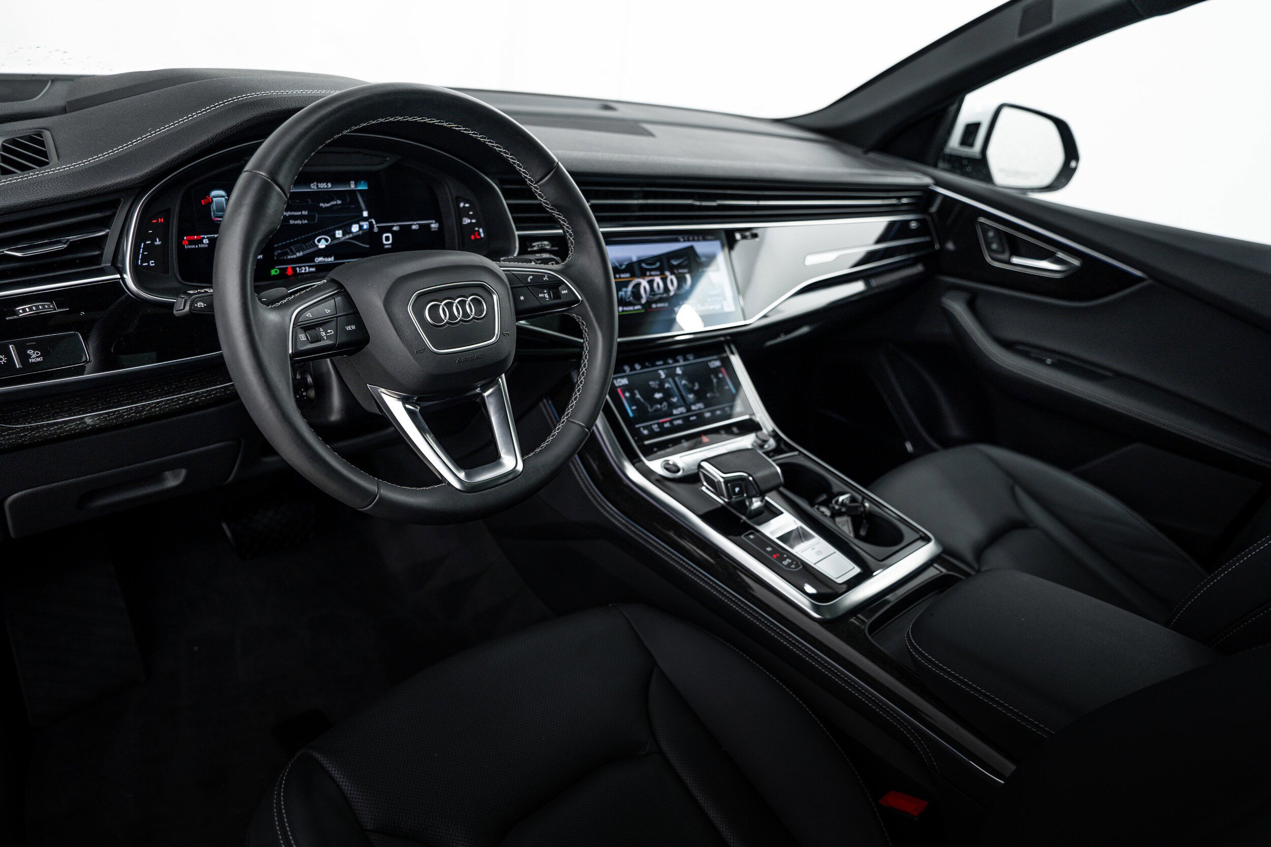 Certified 2023 Audi Q8 Prestige AWD/4WD image 9