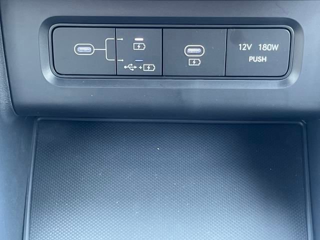 New 2025 Hyundai Tucson Limited image 34