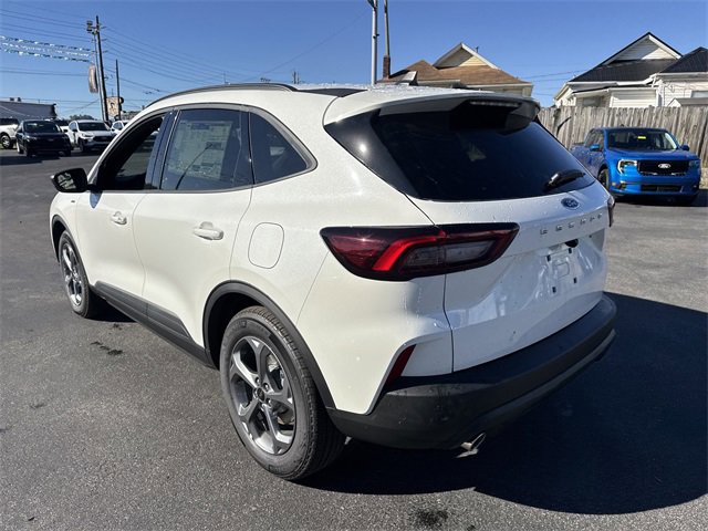 New 2026 Ford Escape ST-Line w/ Tech Pack #1 image 6