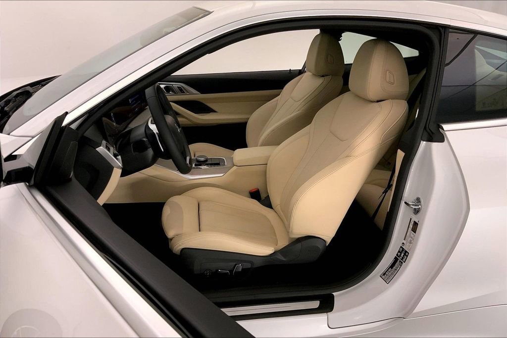 Certified 2025 BMW 430i xDrive Coupe w/ Premium Package image 13
