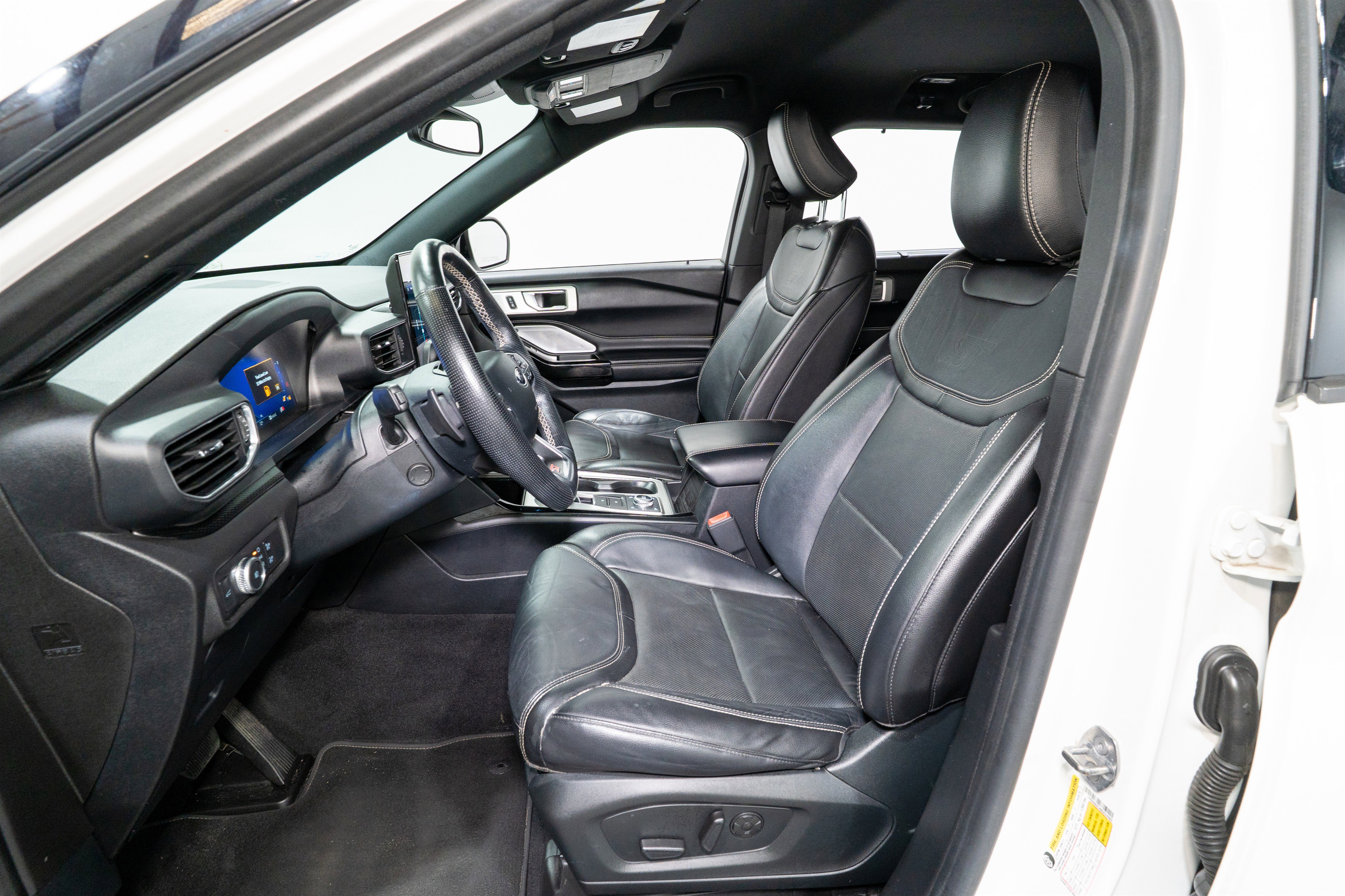 Used 2021 Ford Explorer ST w/ Equipment Group 401A image 16