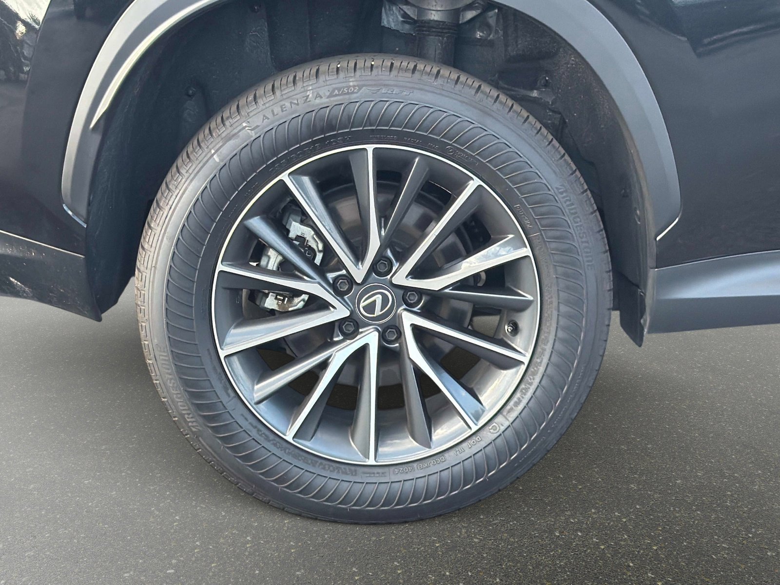 Used 2025 Lexus NX 250 FWD w/ Towing Package (2000 Lbs) image 16