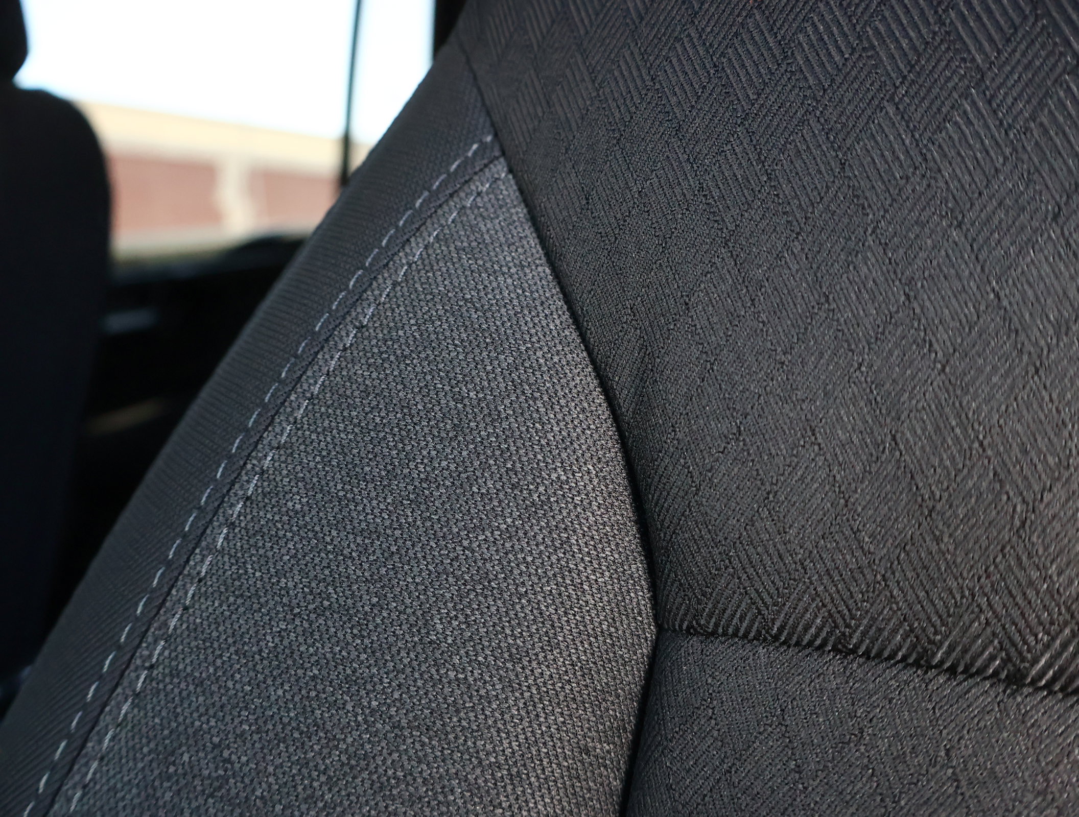 New 2026 Chevrolet Suburban LS image 9