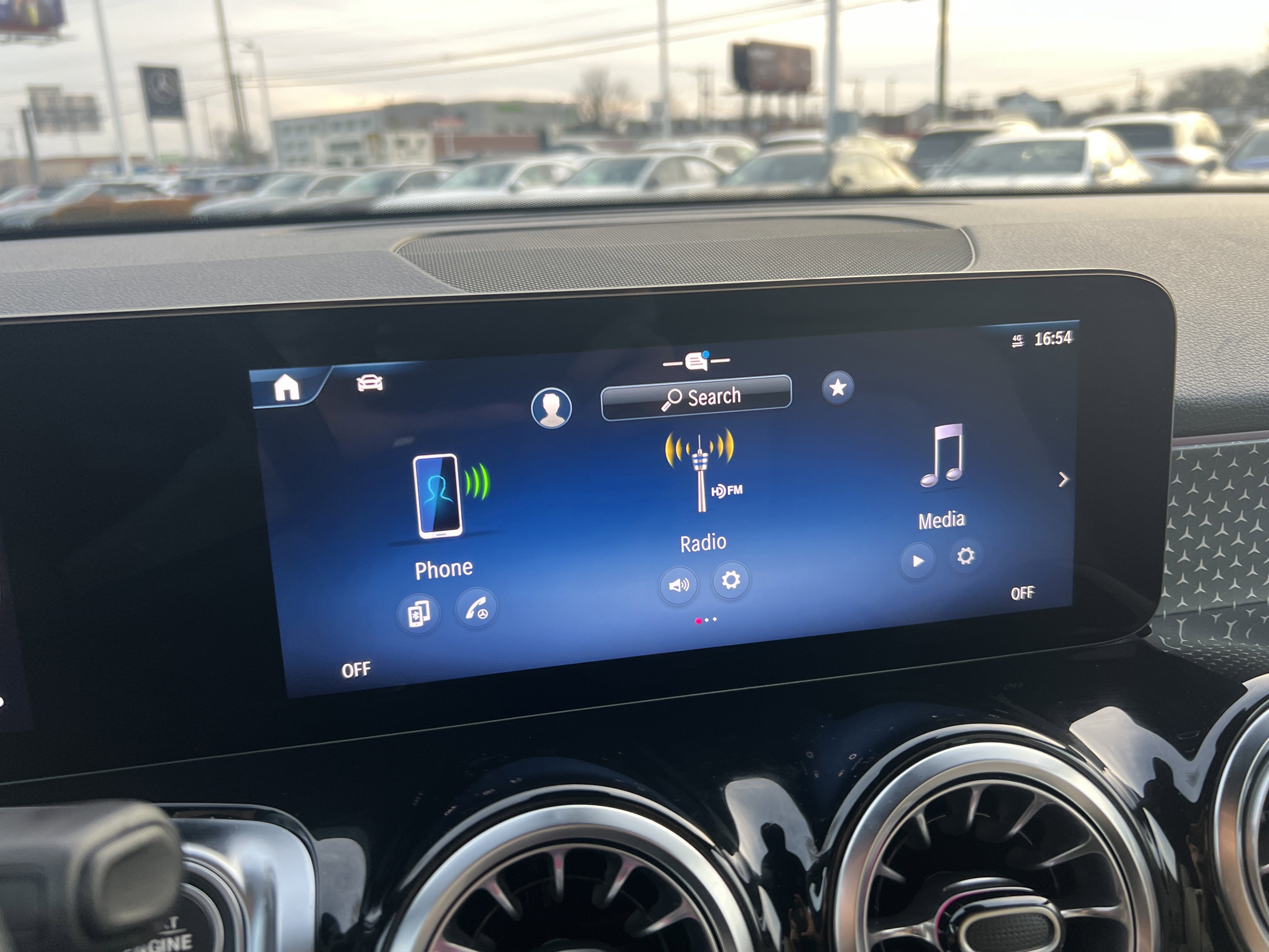 Certified 2025 Mercedes-Benz GLB 250 image 29