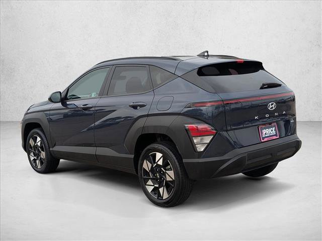 Used 2025 Hyundai Kona SEL image 8