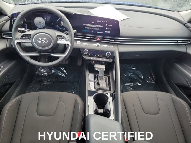 Certified 2023 Hyundai Elantra SEL w/ Convenience Package FWD image 28