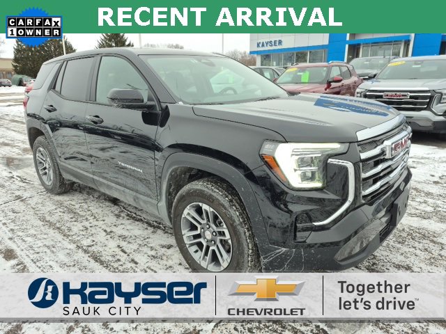 Used 2025 GMC Terrain Elevation image 1