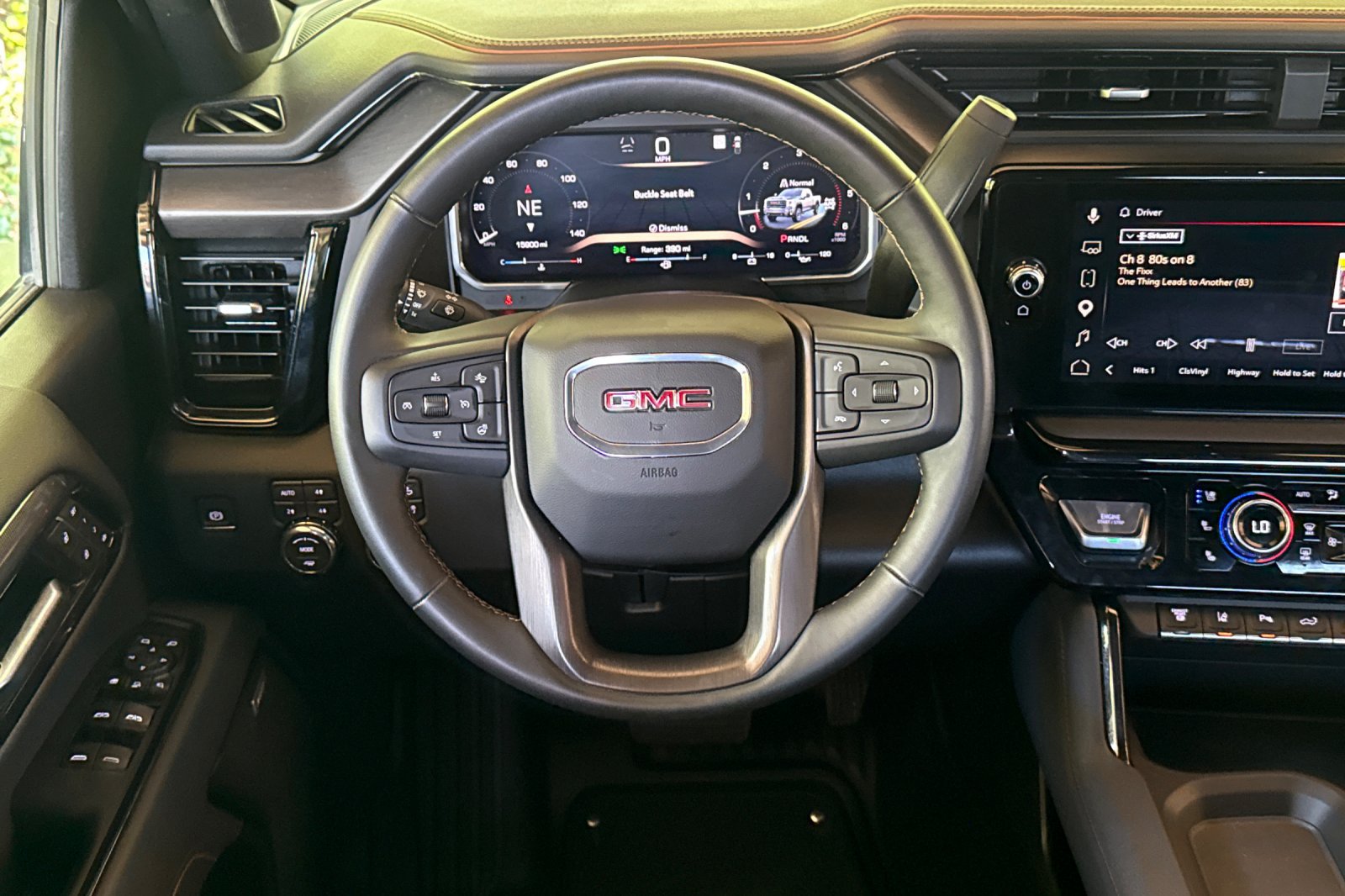 Used 2026 GMC Sierra 2500 AT4 AWD/4WD image 18