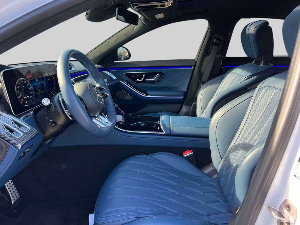 Used 2025 Mercedes-Benz S 63 AMG S image 16