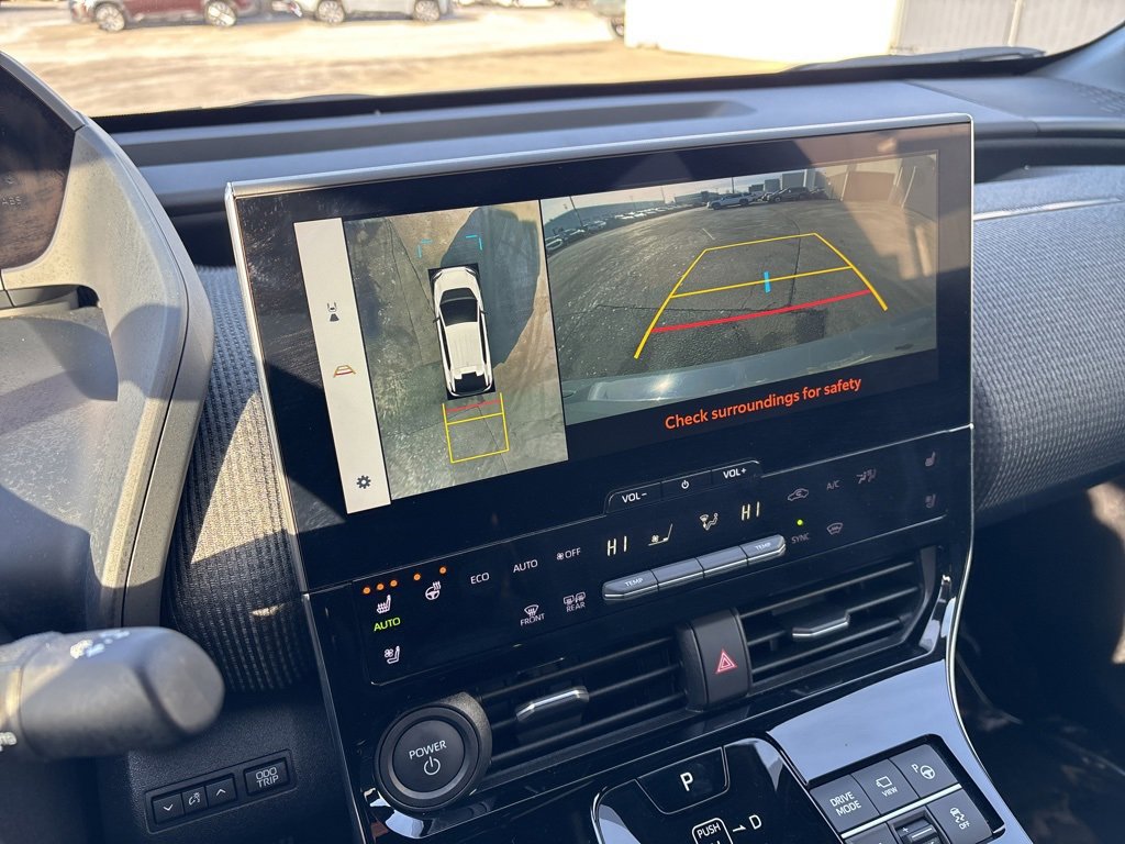 Certified 2023 Subaru Solterra AWD image 29