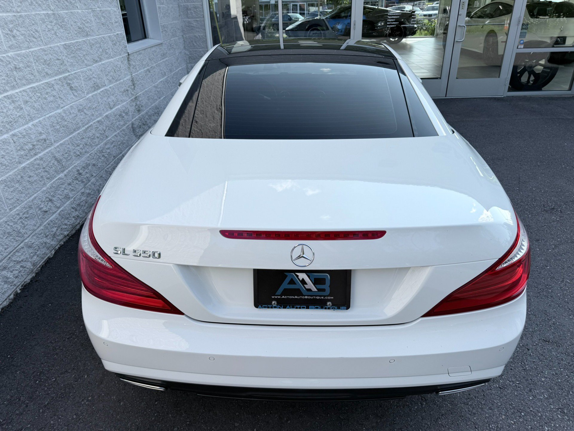 Used 2015 Mercedes-Benz SL 550 image 40