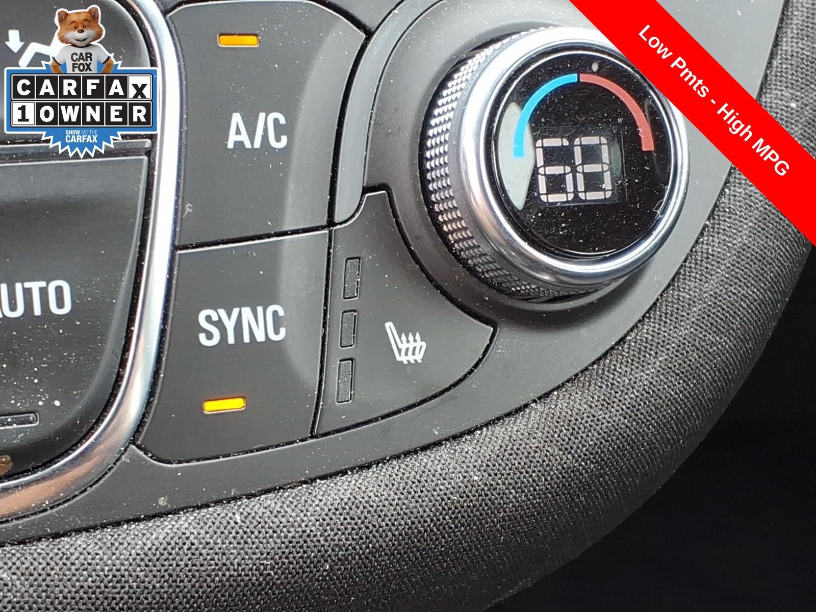 Used 2022 Chevrolet Malibu LT FWD image 21