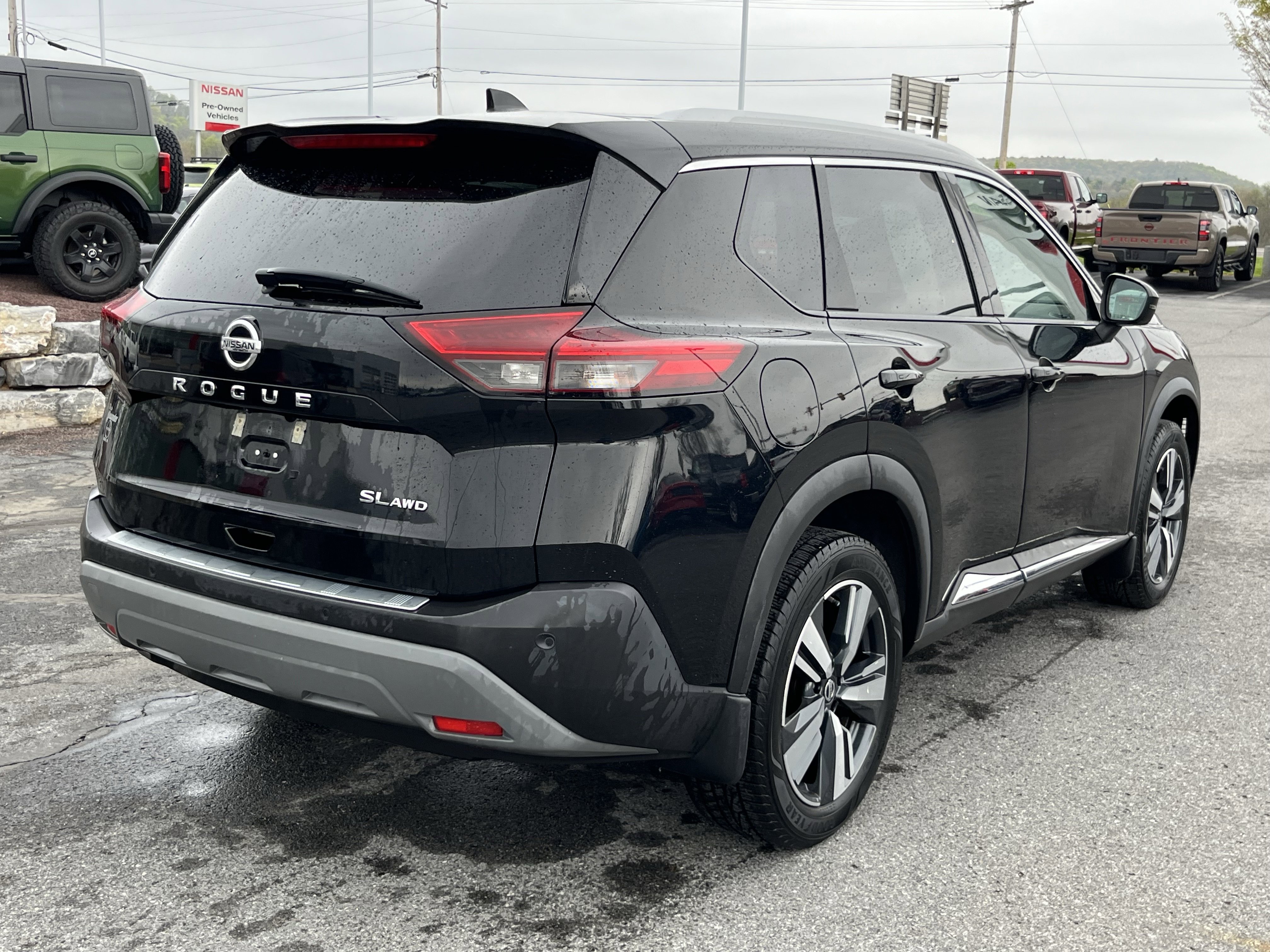 Used 2021 Nissan Rogue SL w/ Premium Package AWD/4WD image 5