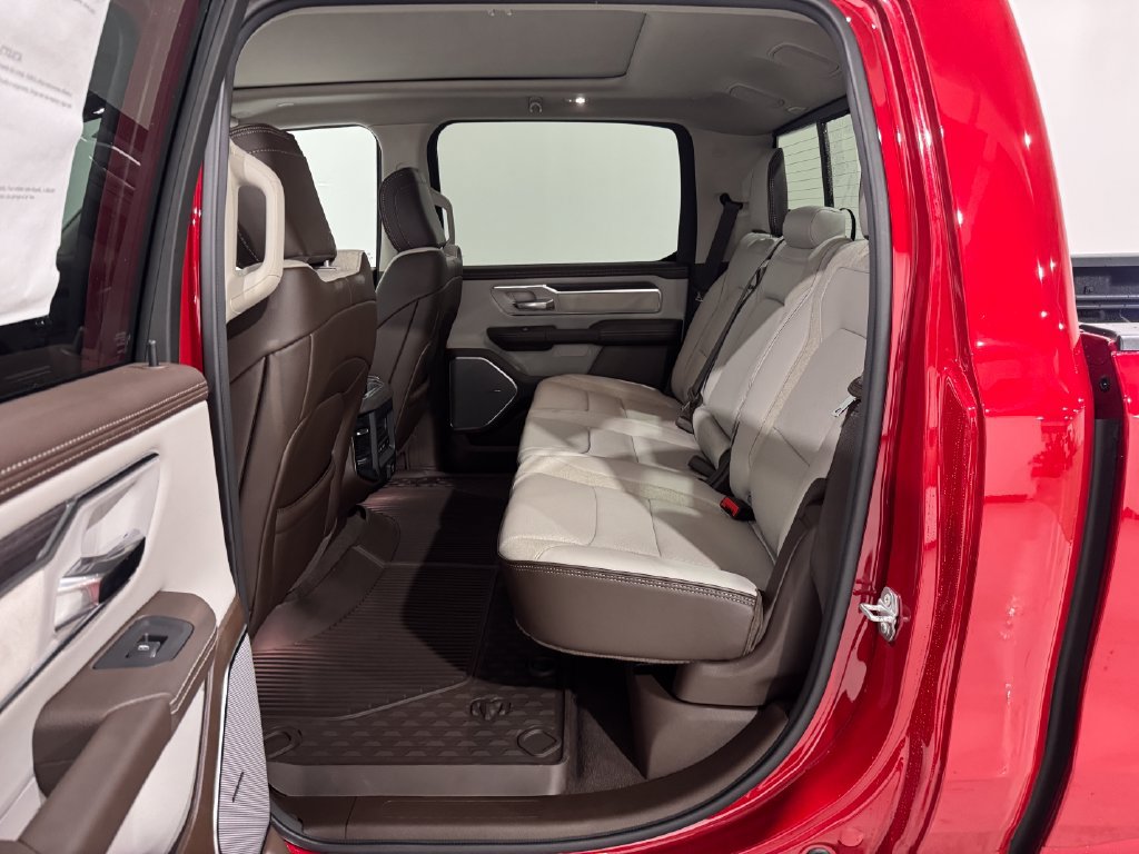 New 2027 RAM 1500 Laramie w/ Laramie Southwest Edition AWD/4WD image 18