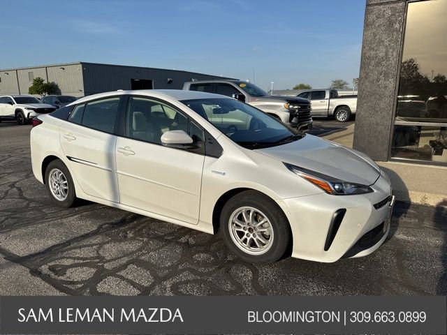 Used 2022 Toyota Prius LE
