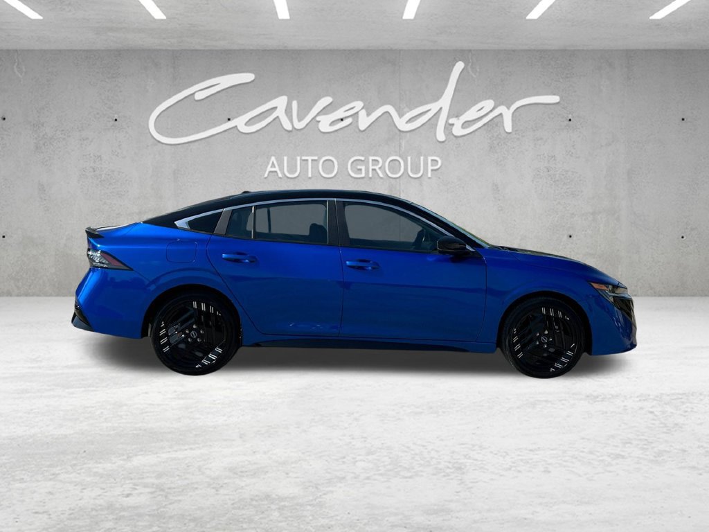 New 2027 Nissan Sentra SR FWD image 18
