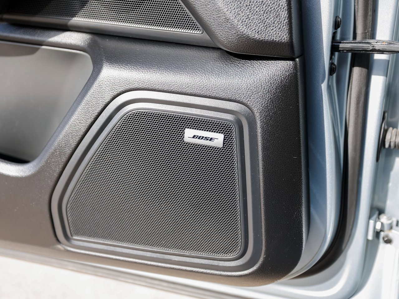 Certified 2019 Porsche Macan image 22