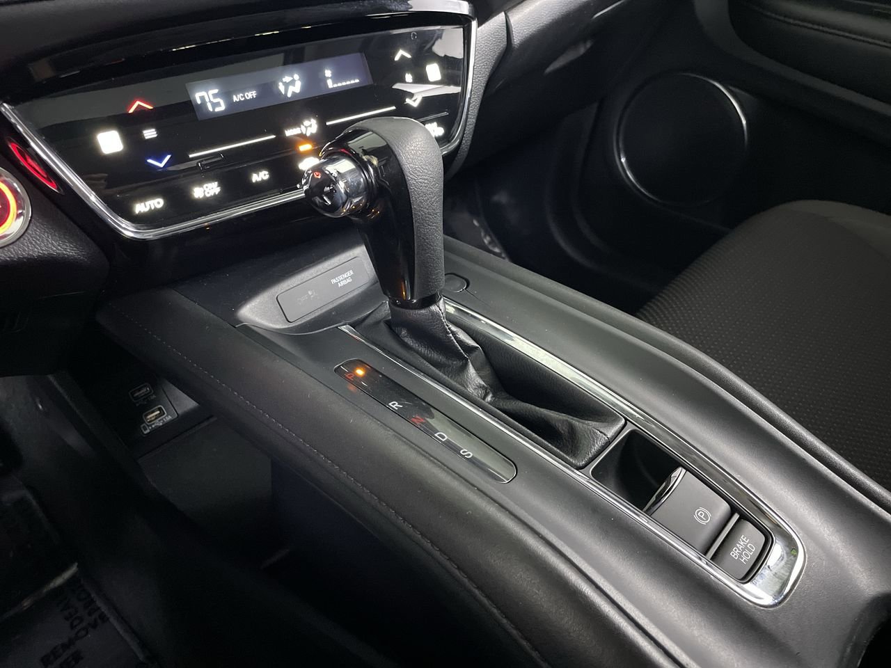 Used 2021 Honda HR-V EX image 17