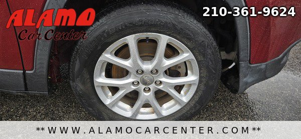 Used 2017 Jeep Cherokee Latitude FWD image 14