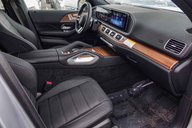 New 2024 Mercedes-Benz GLS 450 4MATIC image 13
