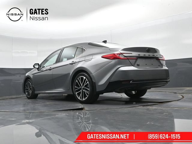 Used 2025 Toyota Camry XLE AWD/4WD image 45