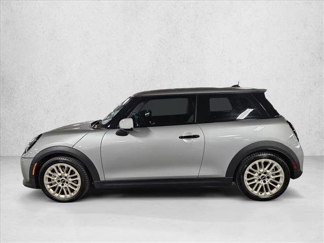 Certified 2025 MINI Cooper S image 9