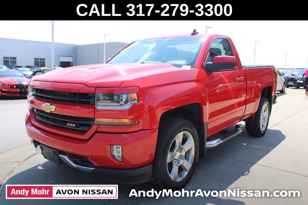 Used 2018 Chevrolet Silverado 1500 LT w/ LT Convenience Package AWD/4WD image 3