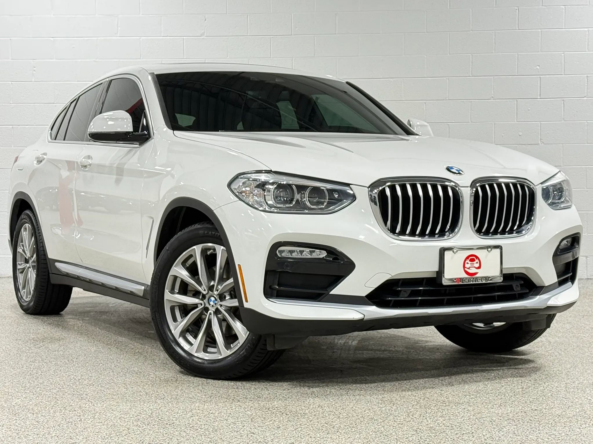 Used 2019 BMW X4 xDrive30i AWD/4WD image 4
