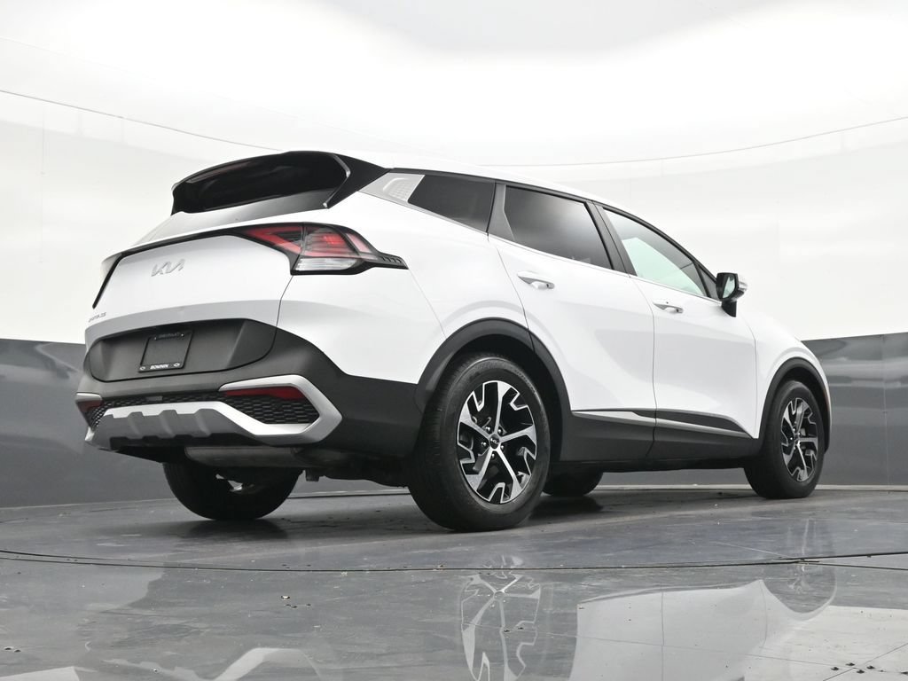 Used 2024 Kia Sportage EX FWD image 28