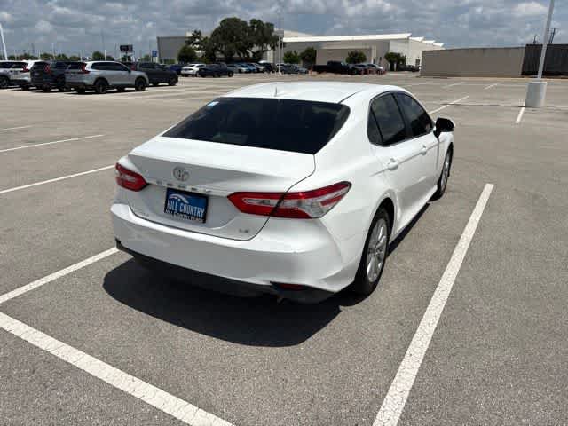 Used 2019 Toyota Camry LE FWD image 5
