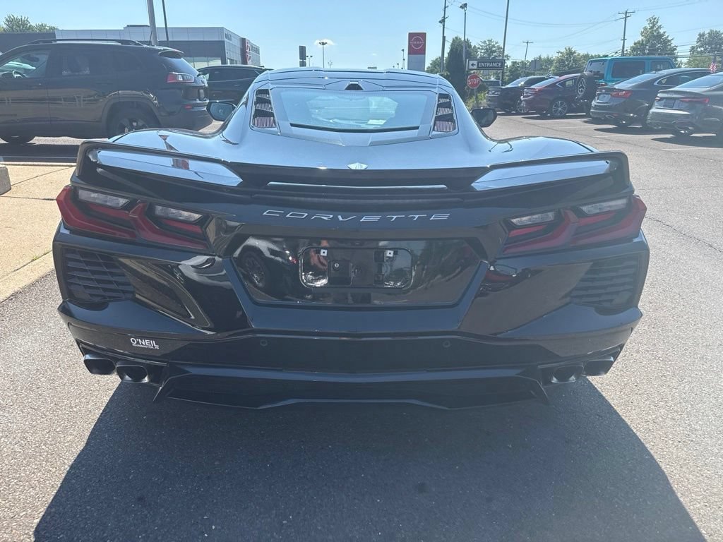 Used 2022 Chevrolet Corvette Stingray Premium Cpe w/ Z51 Performance Package RWD image 35