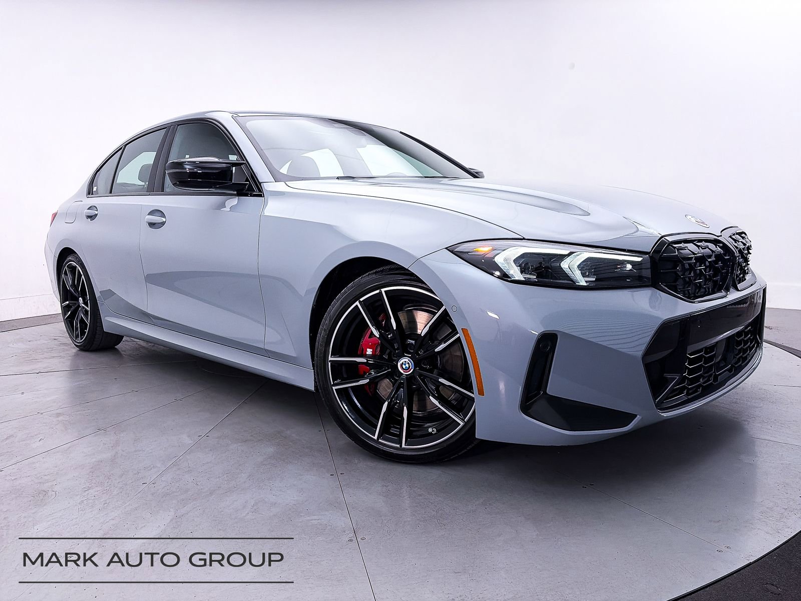 Used 2023 BMW M340i RWD image 1