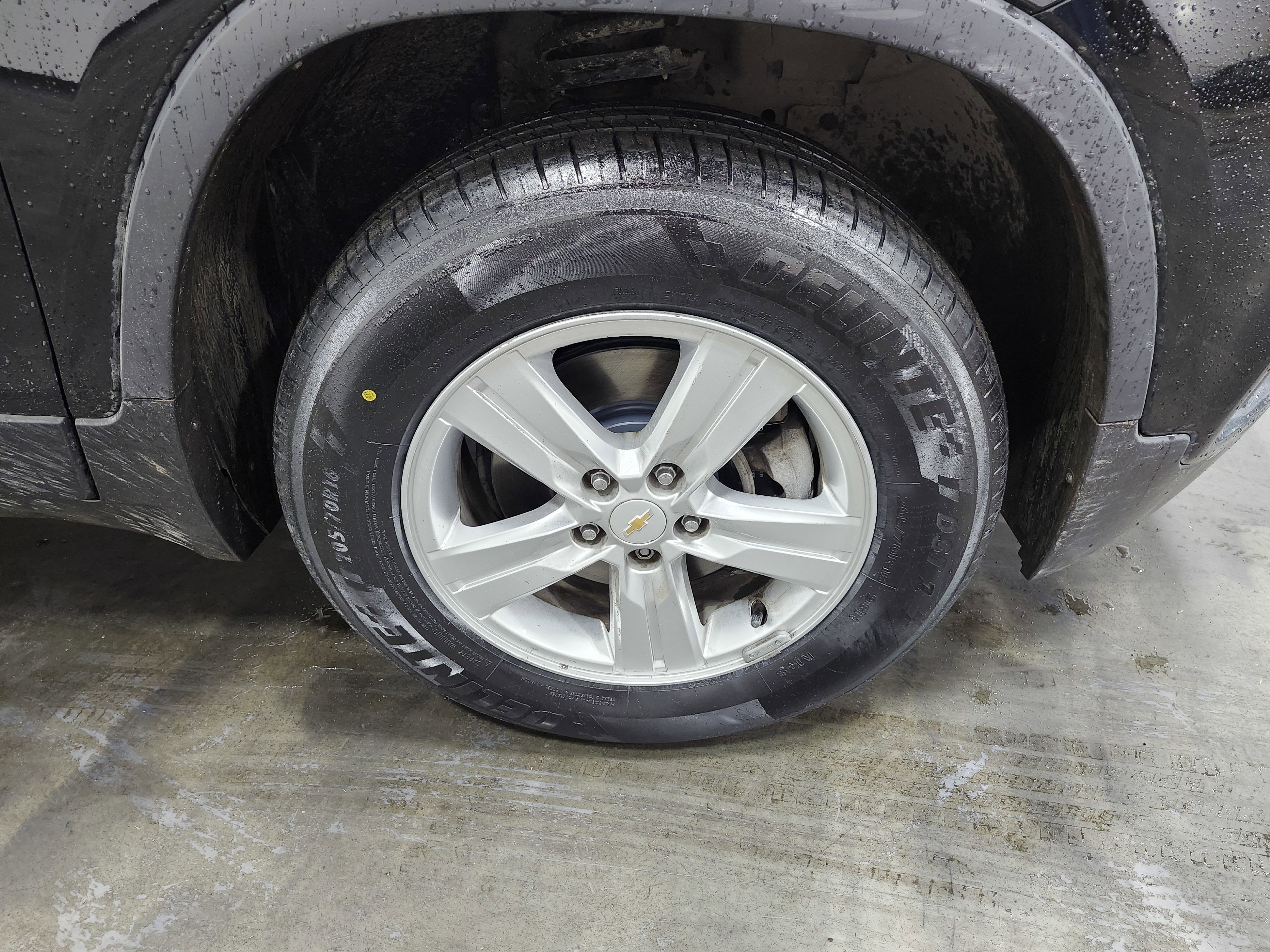 Used 2020 Chevrolet Trax LT w/ LT Convenience Package image 10