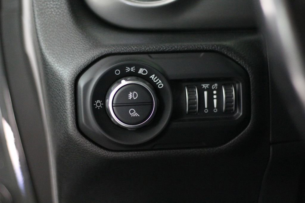 Used 2021 Jeep Gladiator Overland AWD/4WD image 49