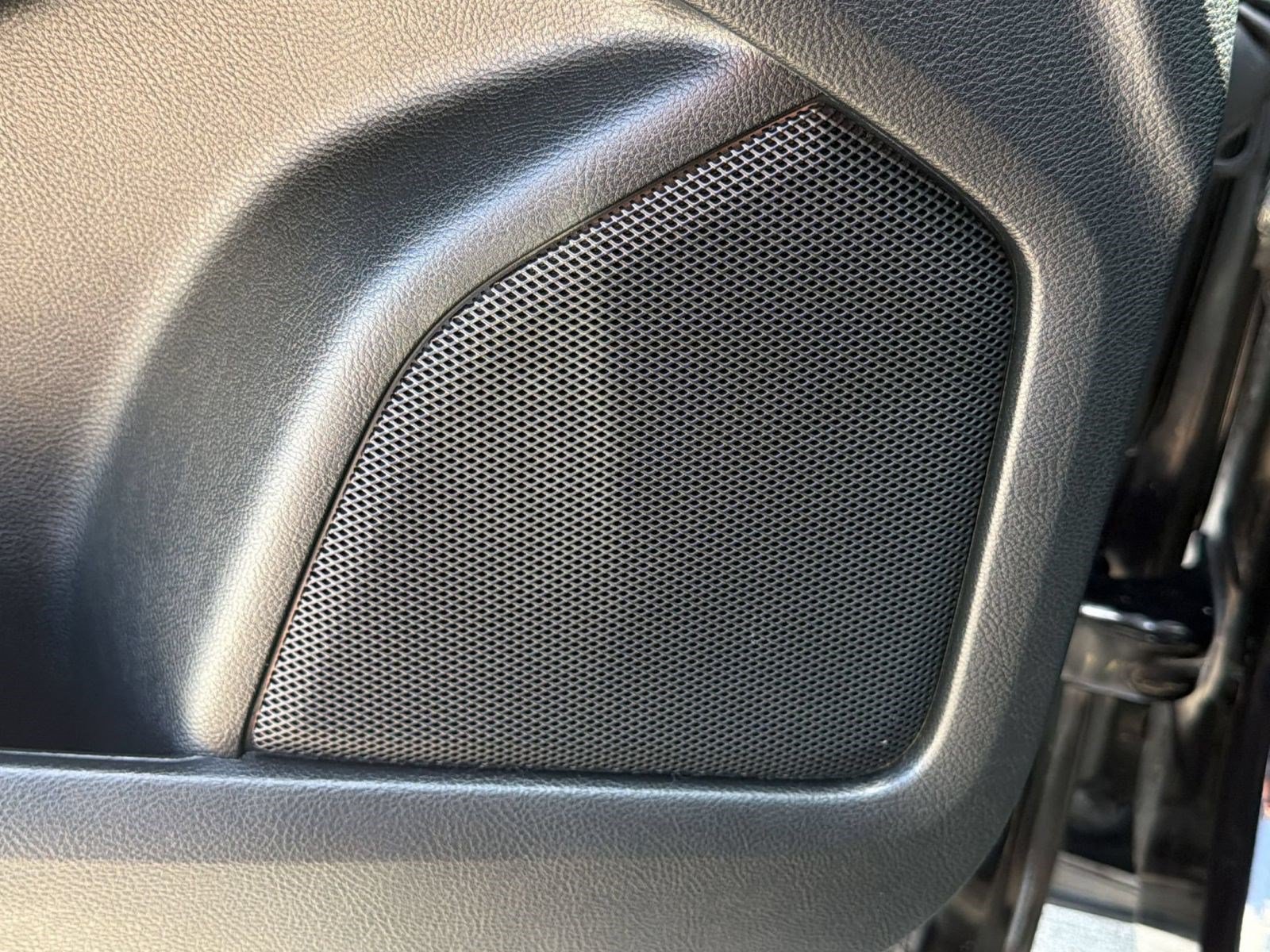 Certified 2024 Ford Edge Titanium AWD/4WD image 26