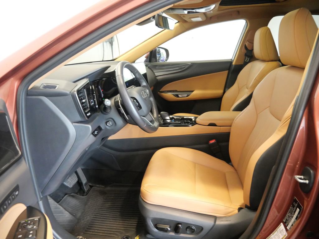 Certified 2025 Lexus NX 350h AWD w/ Accessory Package (2T) image 15