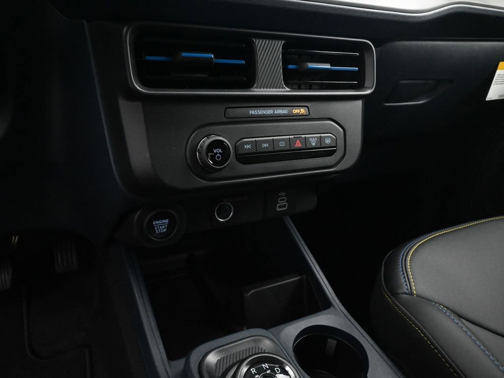 New 2025 Ford Maverick Lobo image 15