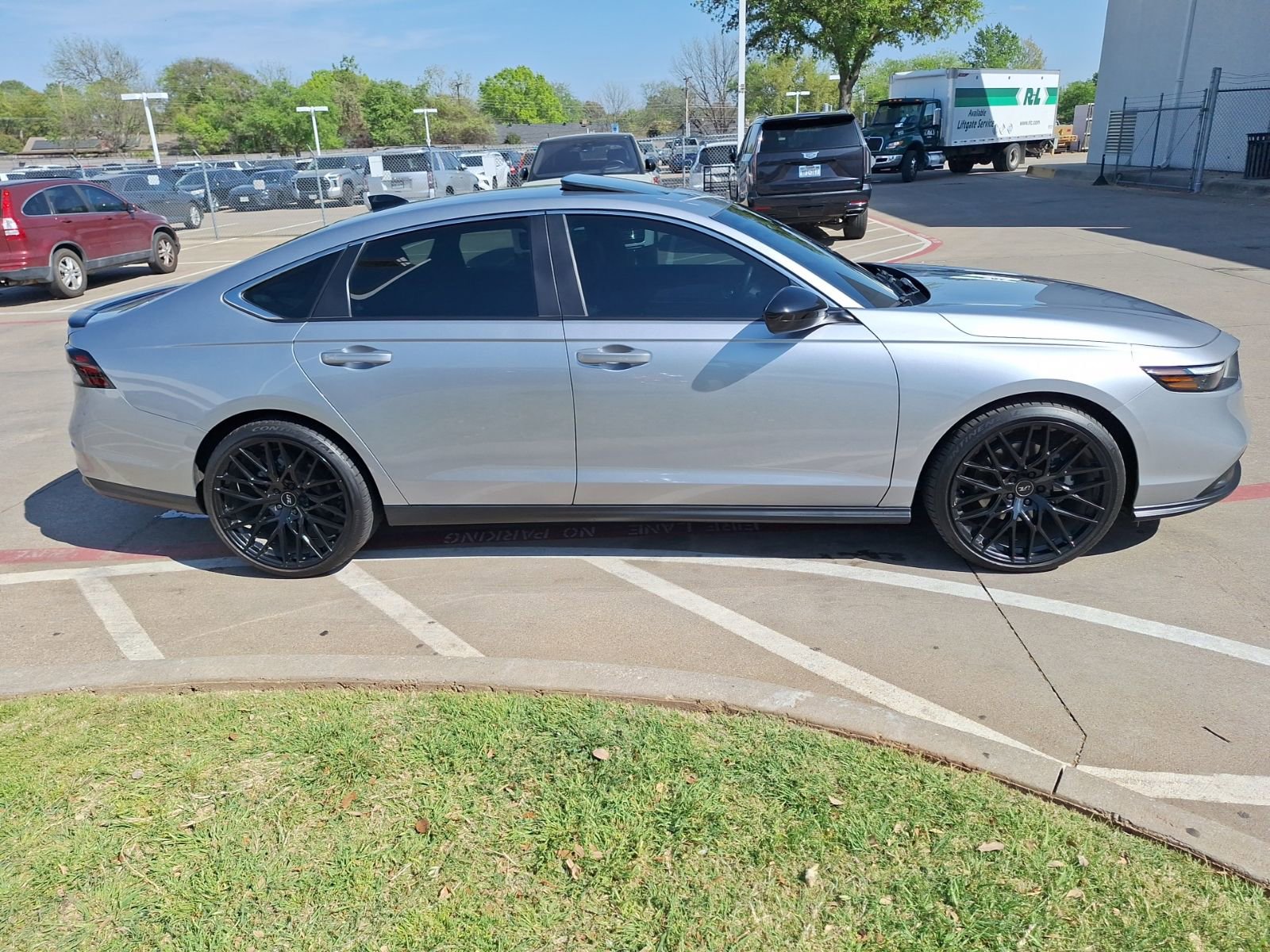 Used 2023 Honda Accord Sport image 7