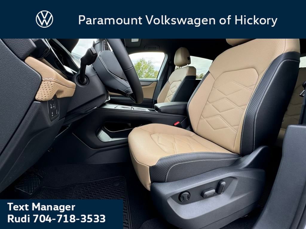 New 2026 Volkswagen Atlas Cross Sport SE image 5