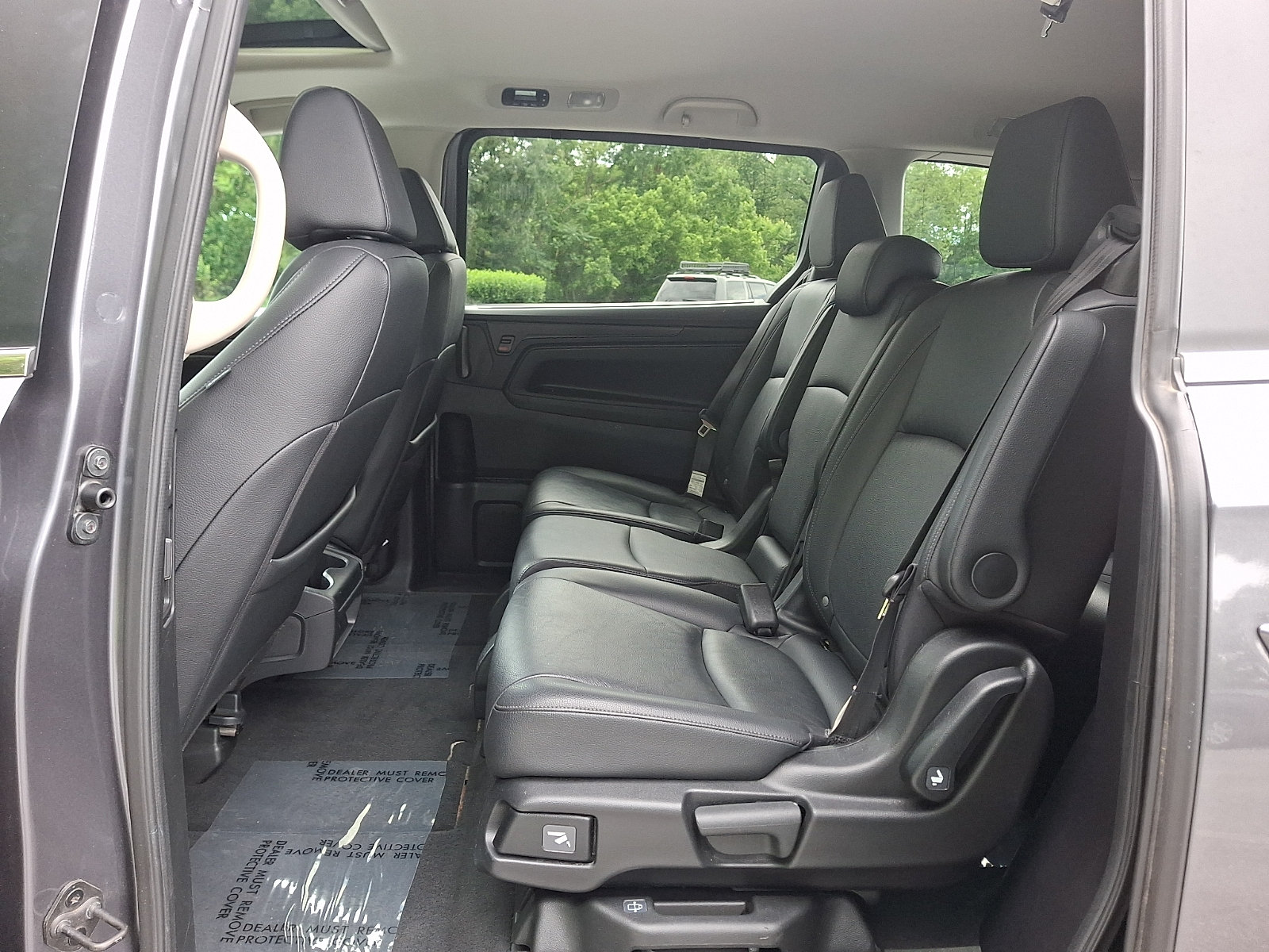 Used 2025 Honda Odyssey EX-L image 10