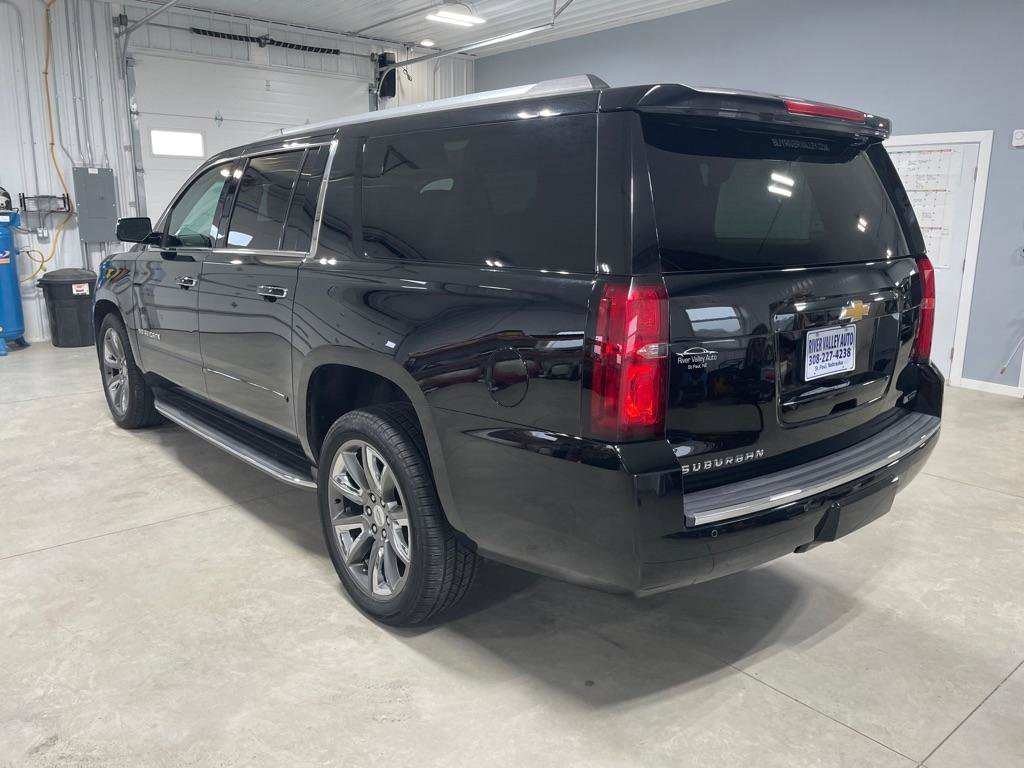 Used 2018 Chevrolet Suburban Premier image 5