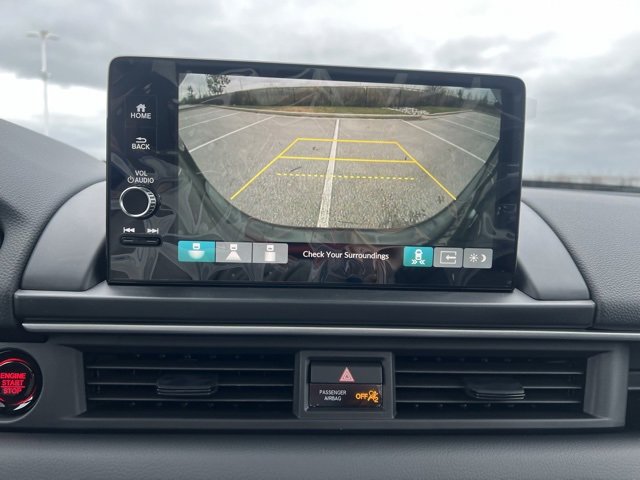 New 2025 Honda Pilot Touring image 21