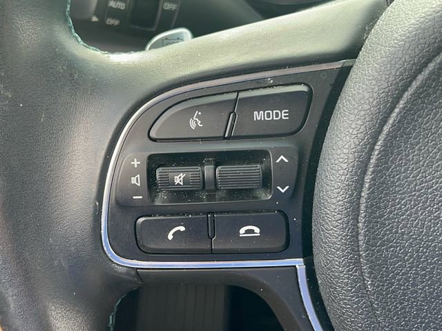 Used 2022 Kia Niro EX Premium FWD image 26