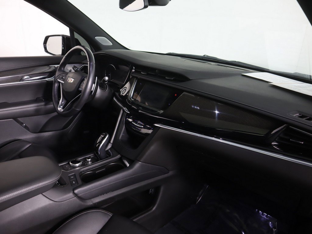 Used 2021 Cadillac XT6 Sport image 35