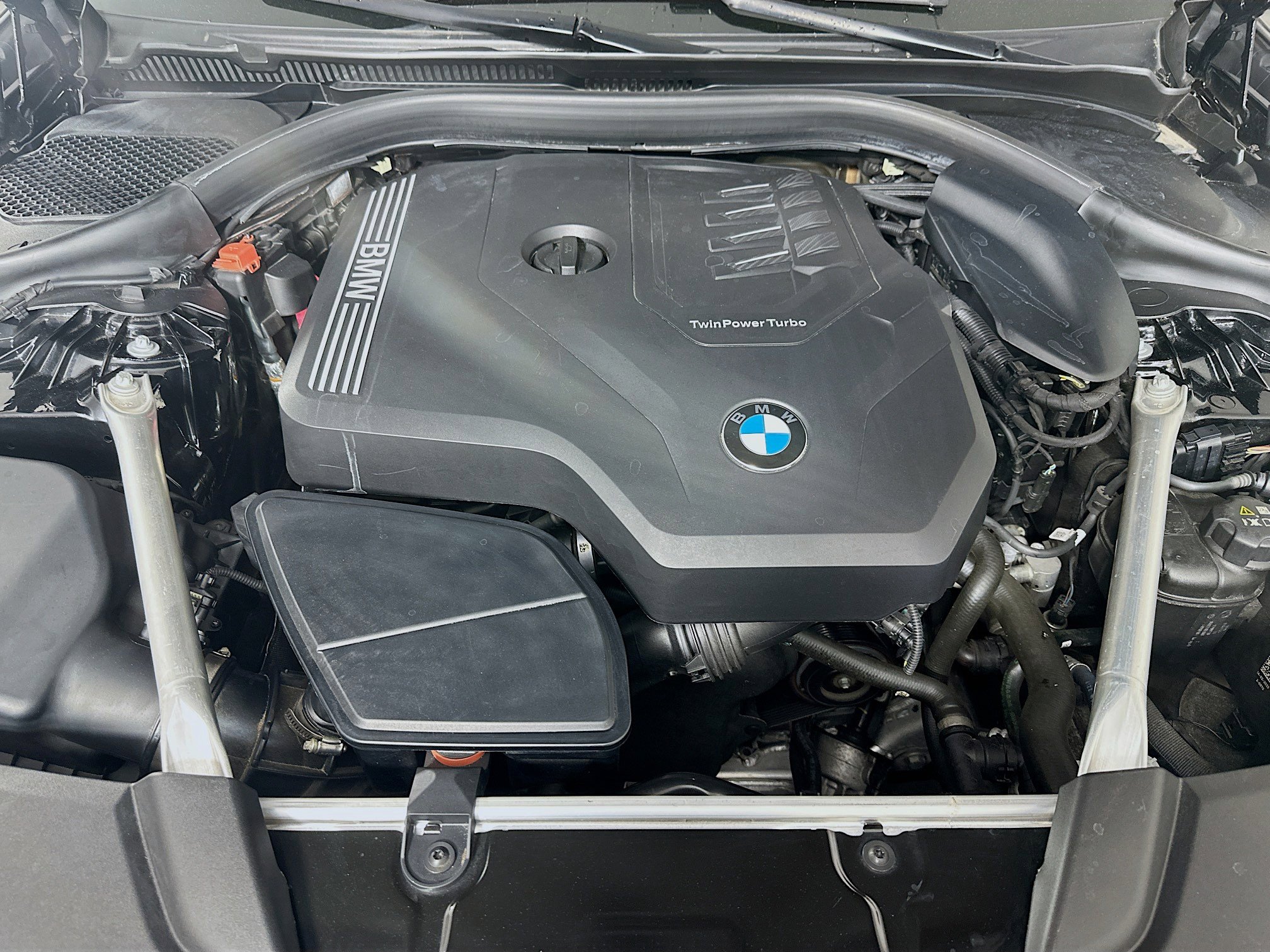 Used 2023 BMW 530i w/ Premium Package RWD image 36